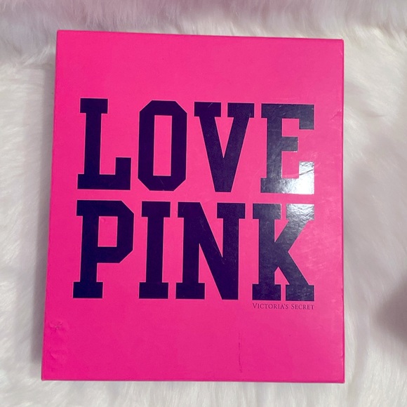Victoria's Secret Accessories - Victoria’s Secret PINK Box Like New Excellent Condition